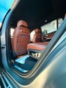 بي أم دبليو X7 The 2026 BMW X7 M60i xDrive is a full-size luxury performance SUV that blends V8 power, advanced tec