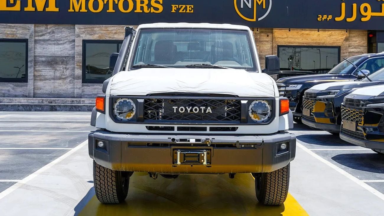 Toyota Land Cruiser 70 HT VXR Brand LC 76 LX GCC Specs