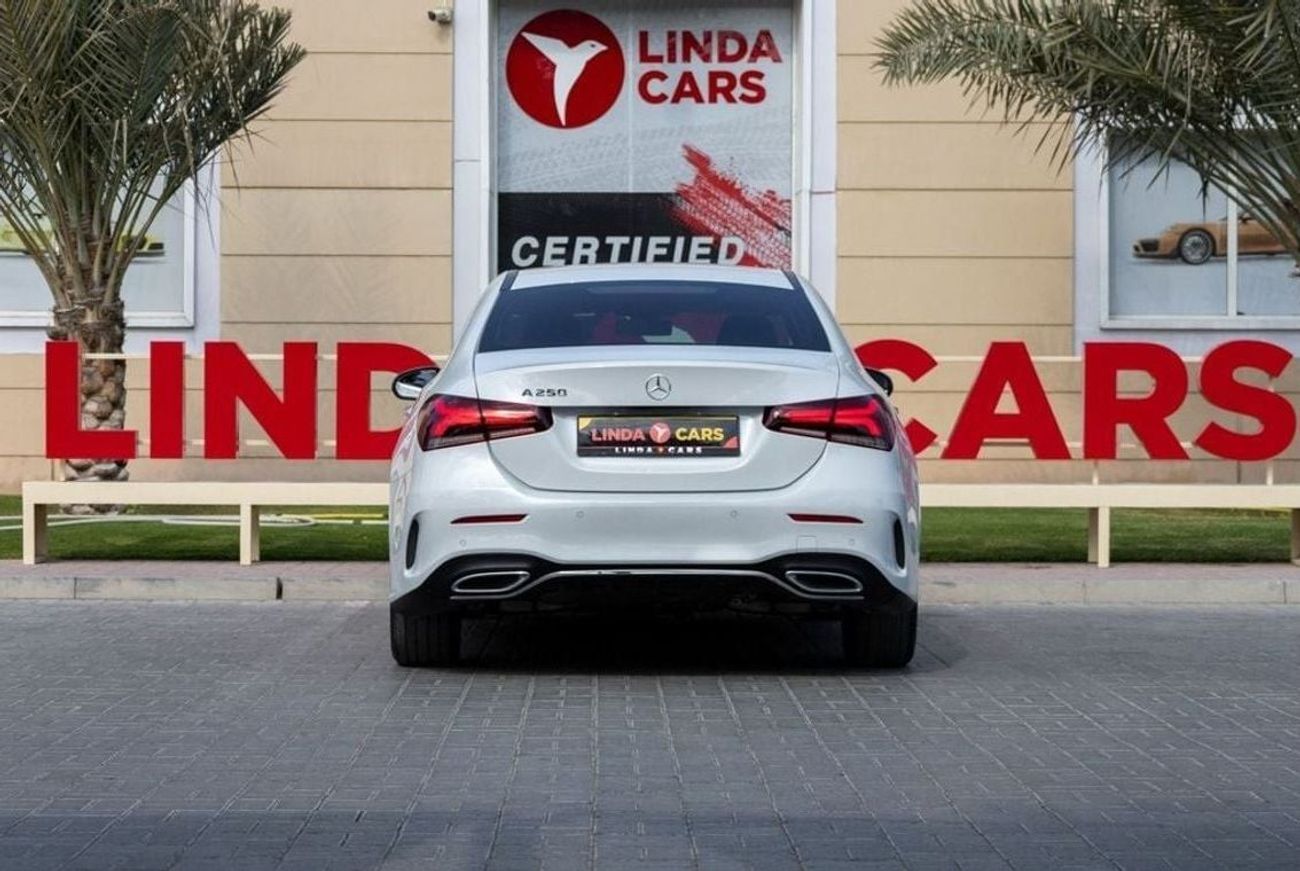 Mercedes-Benz A 250 Std 2.0L (224 HP)