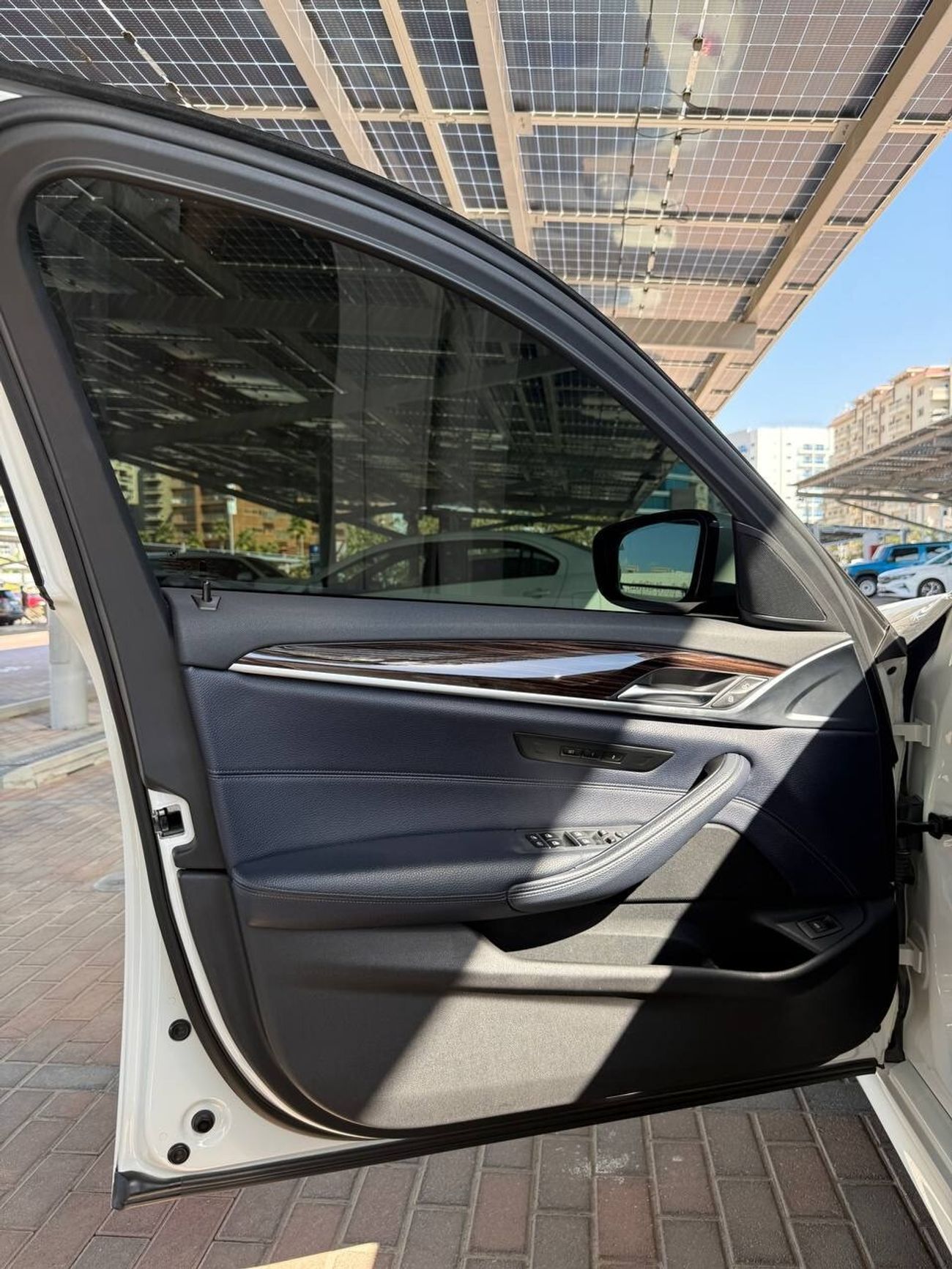 بي أم دبليو 520i M-Kit