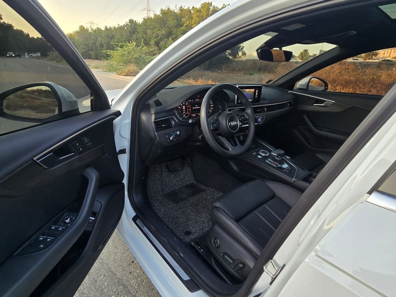 Audi A4 40 TFSI Design 2.0L AUDI A4 2019 //KOREAN // FULL OPITION // LOW MILEAGE // PERFECT CONDITION