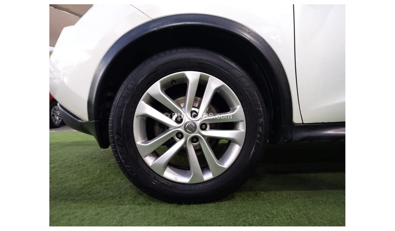 Nissan Juke 1600 cc 2016 Gulf model, fingerprint, leather hatch, cruise control, alloy wheels, sensors in excell