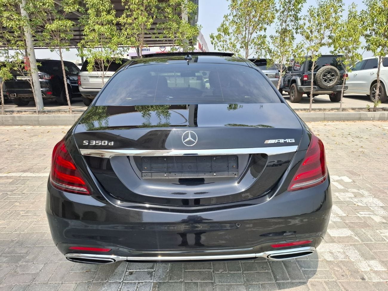 Mercedes Benz S350d STD (NON GCC)