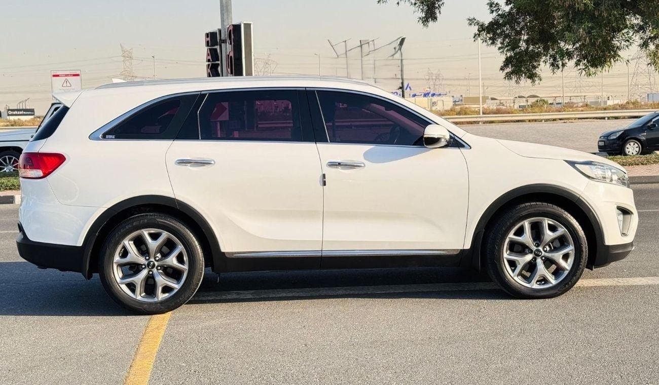 Kia Sorento PANORAMIC SUNROOF | LHD | 2.0L DIESEL ENGINE | (AT) | 2015 | REAR VIEW CAMERA