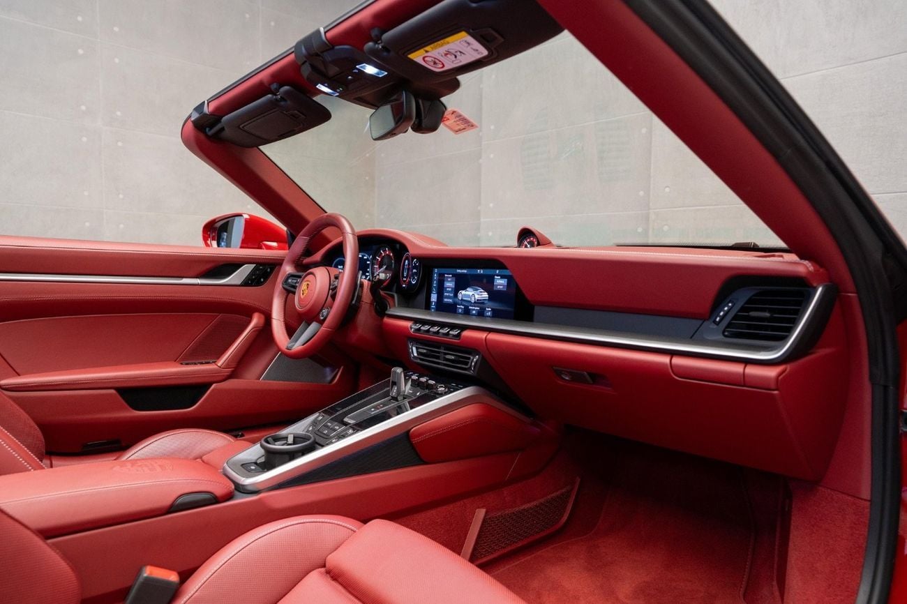 Porsche 911 Carrera 4S 3.0L (380 HP) Convertible