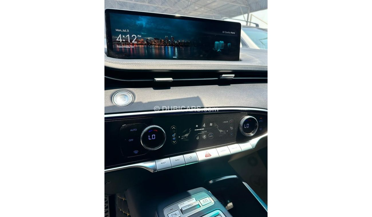 Used Genesis GV70 Prestige Plus 2022 for sale in Dubai 635516