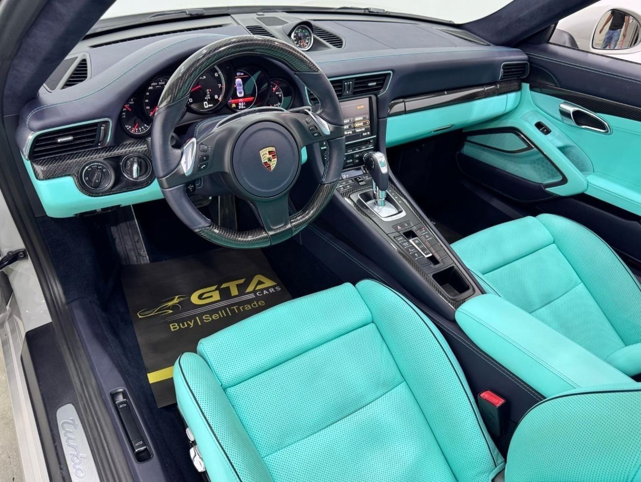 بورش 911 Turbo S 3.8L (560 HP) Coupe 2014 Porsche 911 Turbo S, Full Service History, Carbon Fiber Pac