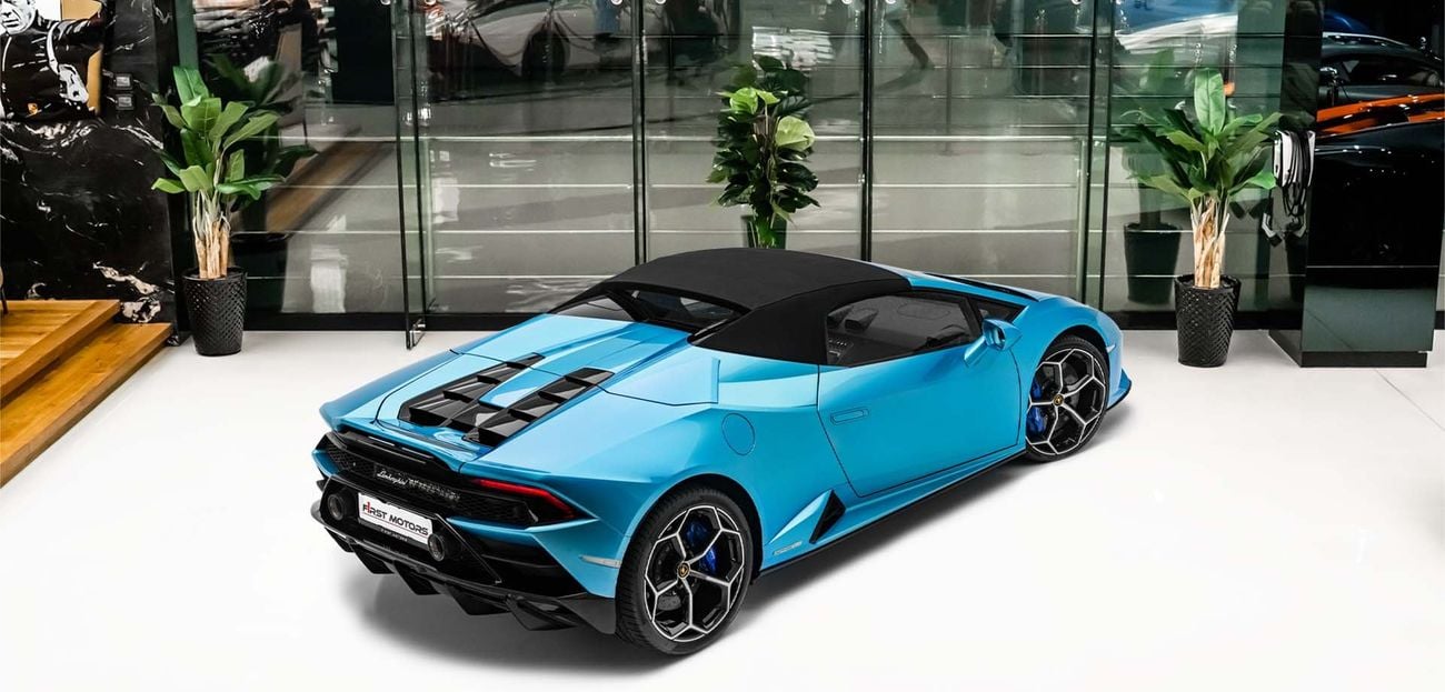 لامبورغيني هوراكان ايفو سبايدر 5.2L V10 Naturally Aspirated Engine