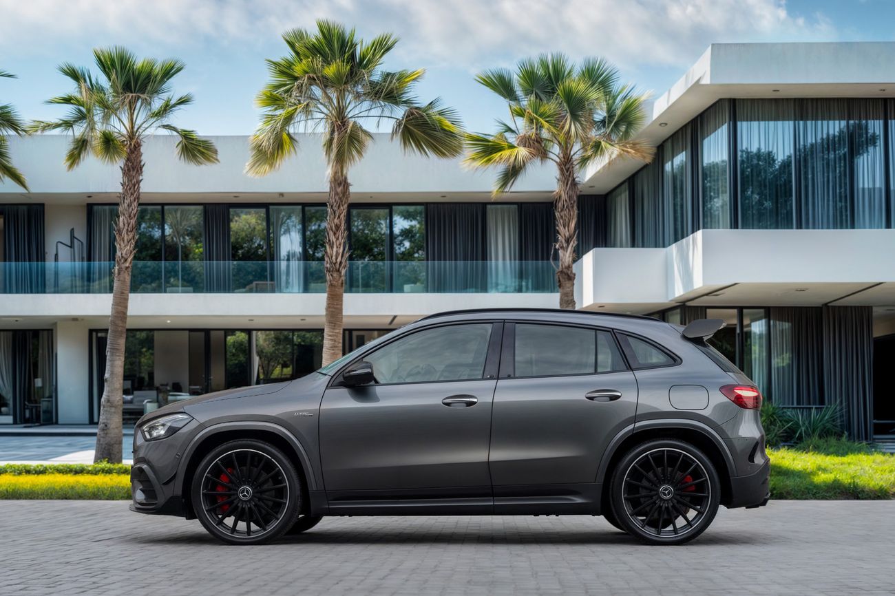 Mercedes-Benz GLA 220 GLA 35 AMG | 4,407 P.M | 0% Downpayment | AGENCY WARRANTY/SERVICE!