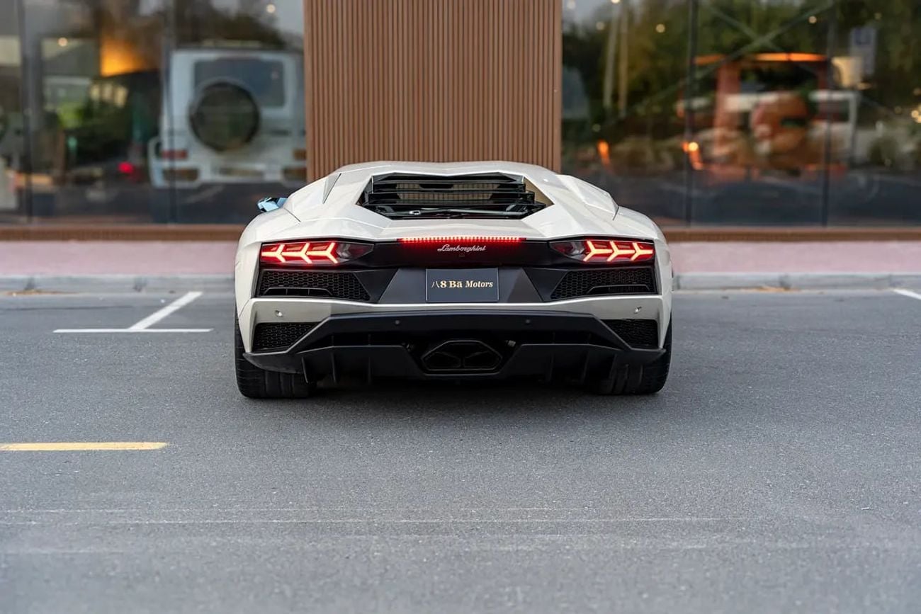 لامبورغيني سيان رودستر GCC Specs | Super Clean and Low Mileage