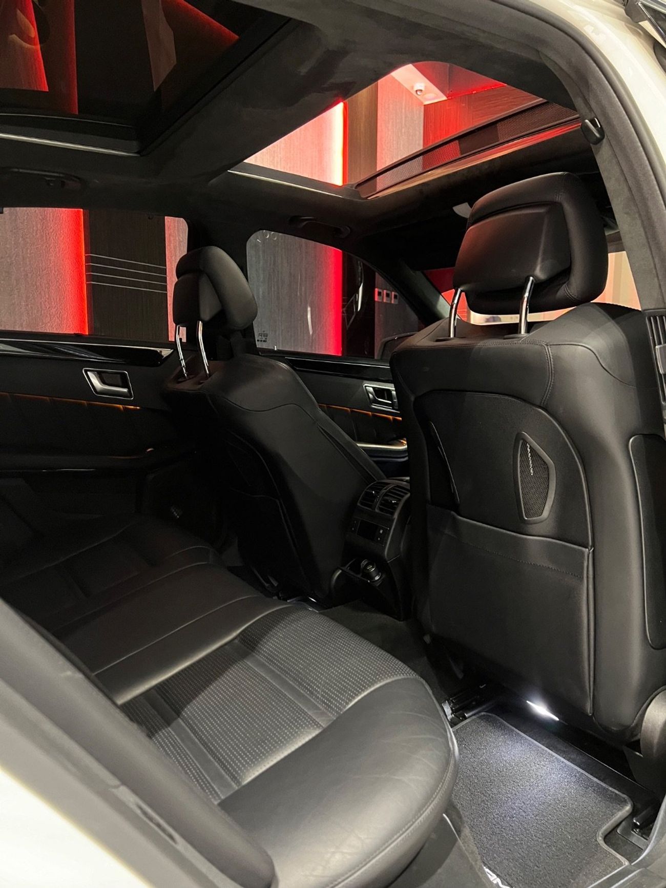 مرسيدس بنز E 63 AMG S 5.5L