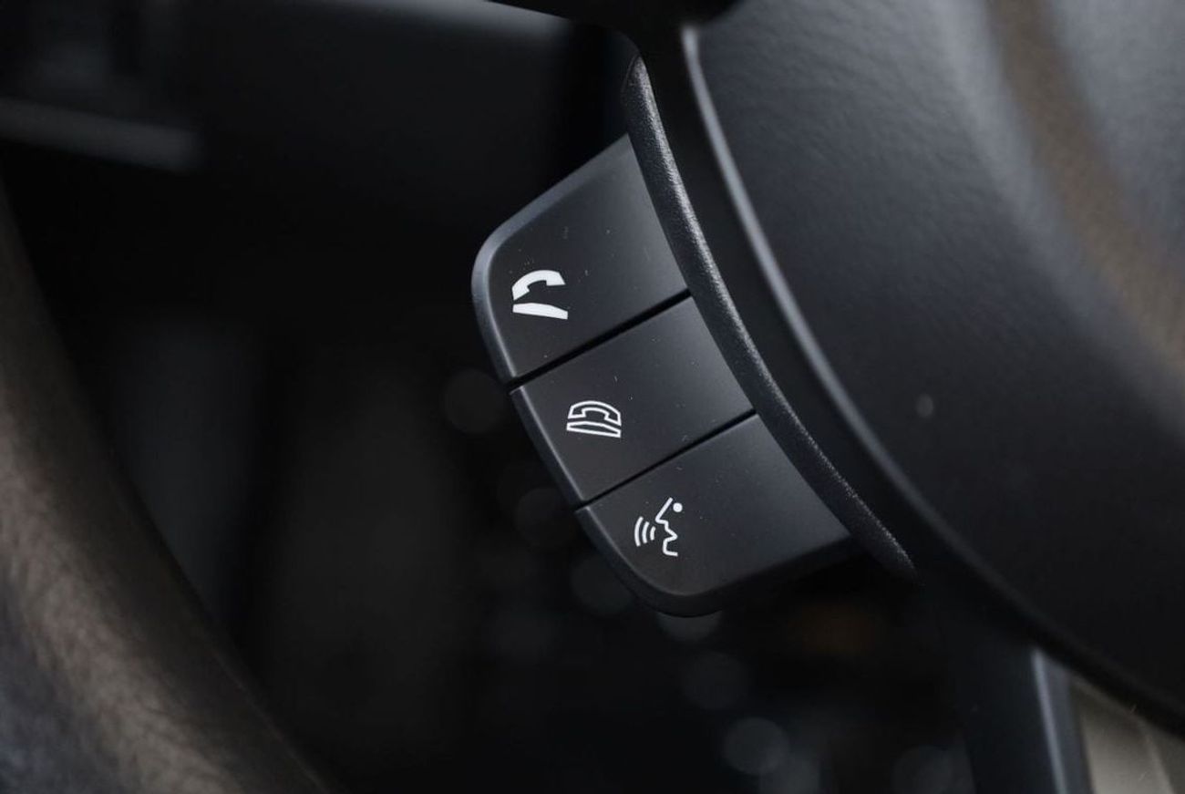 سوزوكي جيمني GL 1.5L (5-Doors)