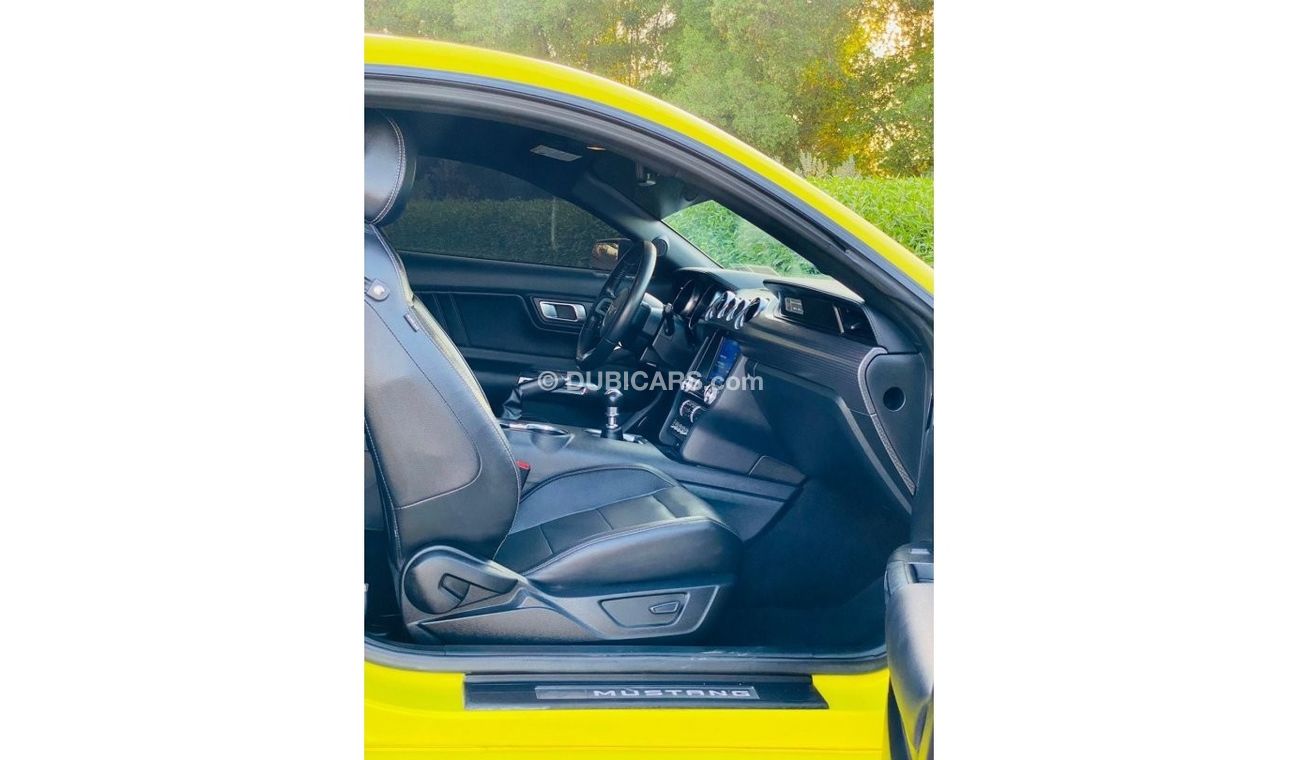 فورد موستانج GT بريميوم فورد موستنج قير عادي بحالة ممتازة