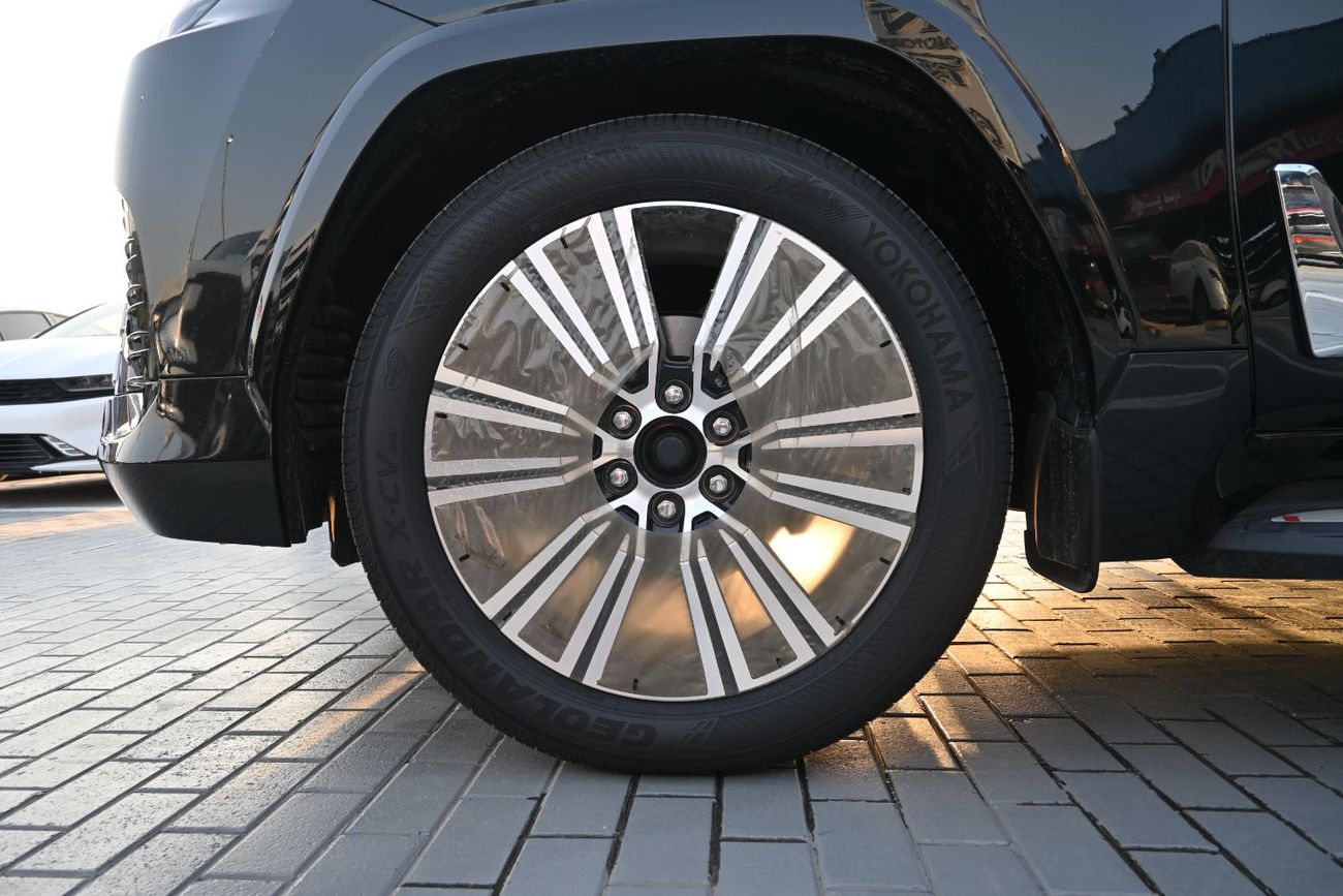 Lexus LX600 SIGNATURE Turbo Sport, 3.5L Twin-Turbo V6, Color Black