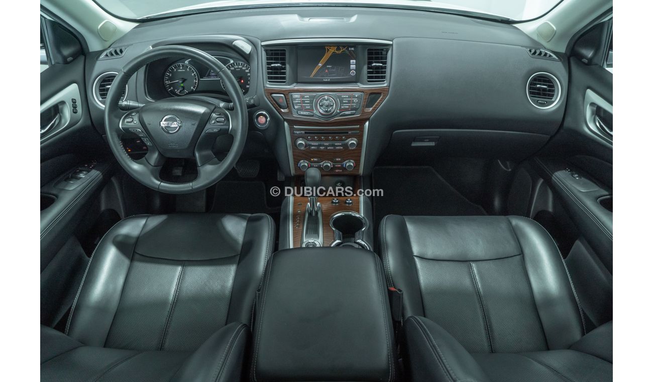 نيسان باثفايندر 2018 Nissan Pathfinder SL Full Option / 7-Seater / Full Nissan Service History
