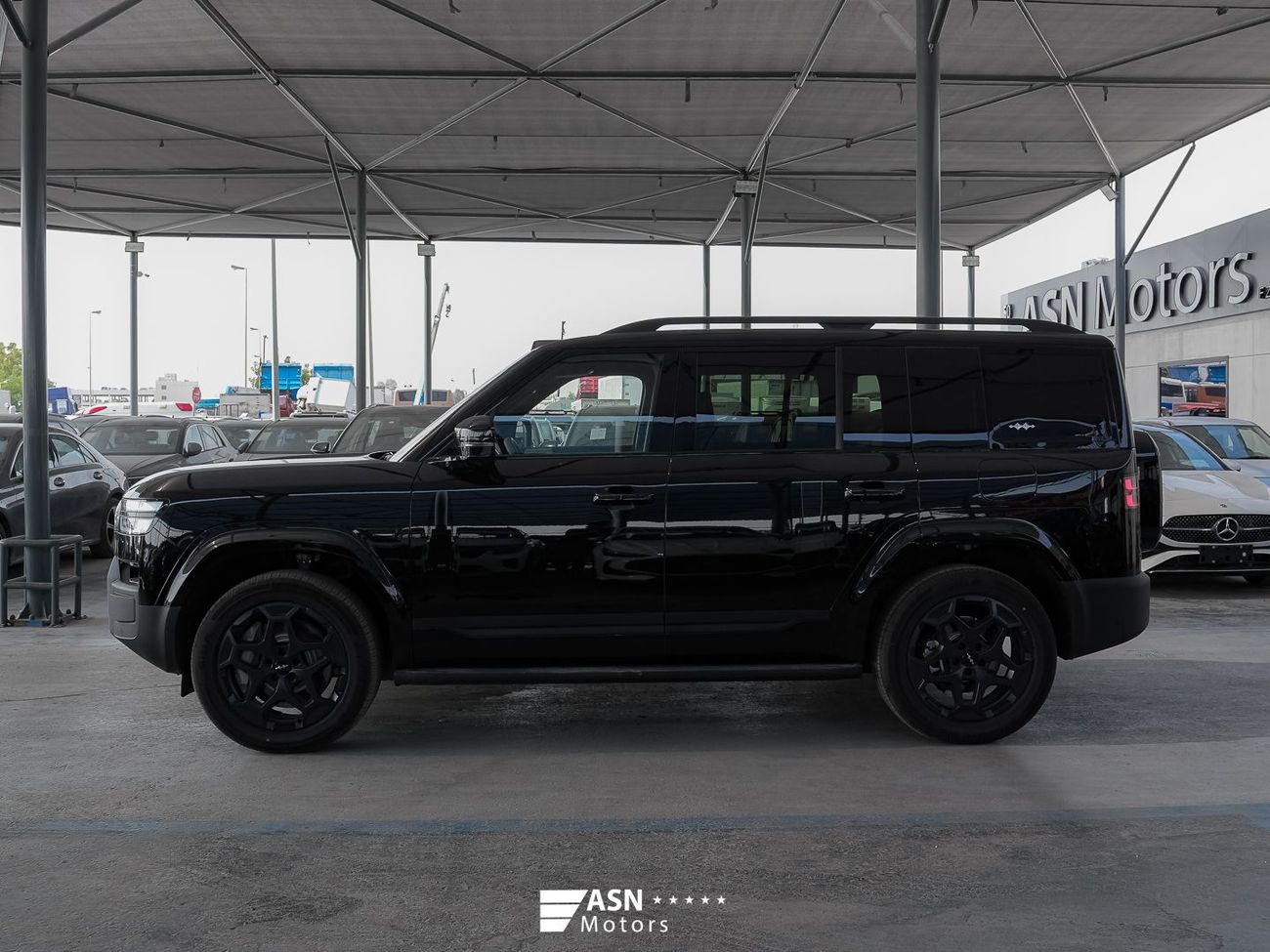 بي واي دي ليوبارد تيتانيوم 7 Ultra Edition 1.5 Plug-In Hybrid 190KM 4WD 2025 White Interior (Export Price)