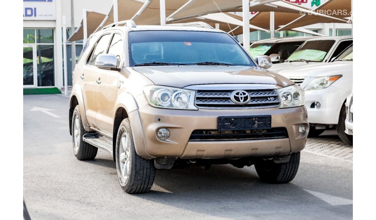 Toyota Fortuner 4.6L Sport