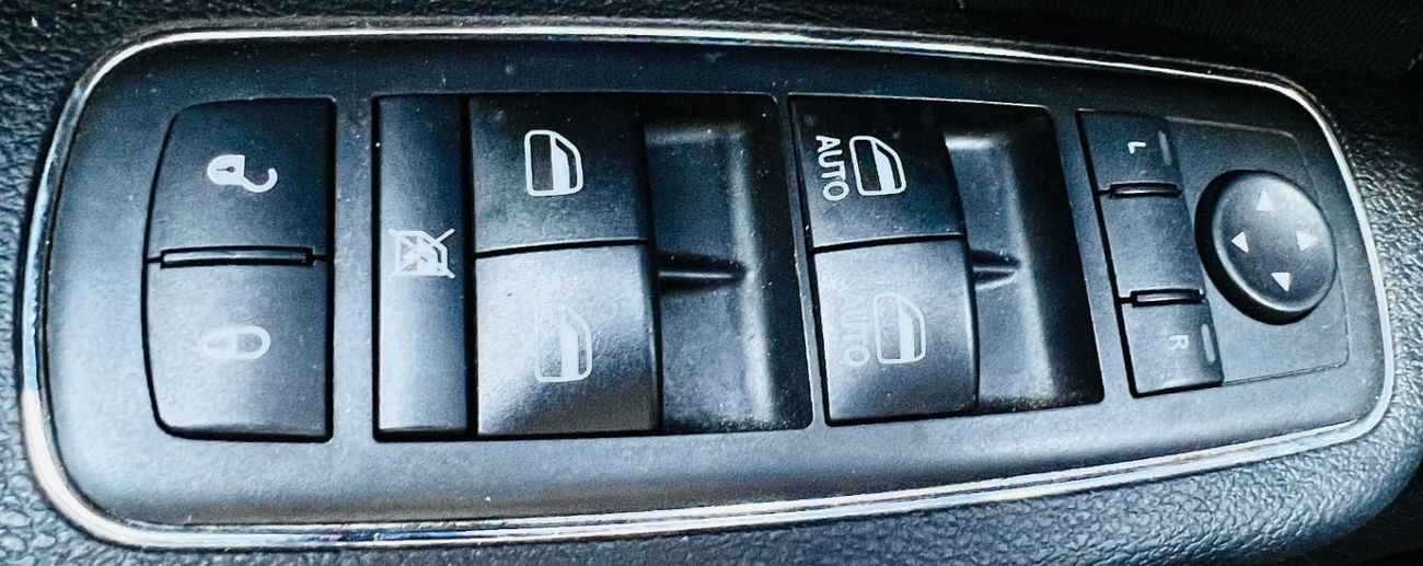 دودج تشارجر AED 870 PM | DODGE CHARGER SXT 2017 | V6 | GCC | MINT CONDITON