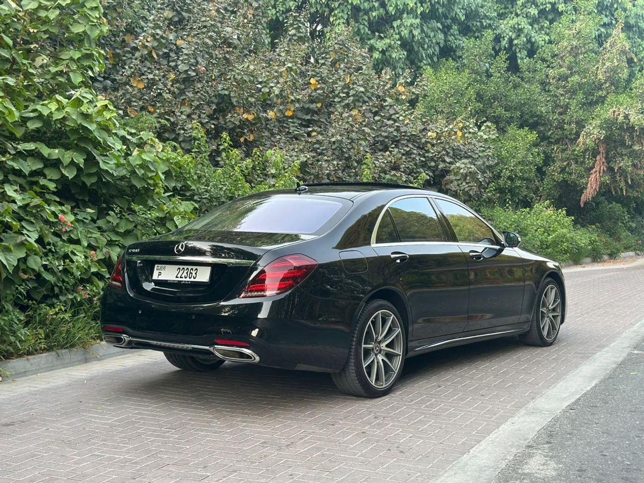 Mercedes-Benz S 560 Std 4.0L (463 HP) 2020 Mercedes-Benz S 560 designo V8 | GCC Specs | Full Option | Excellent Conditio