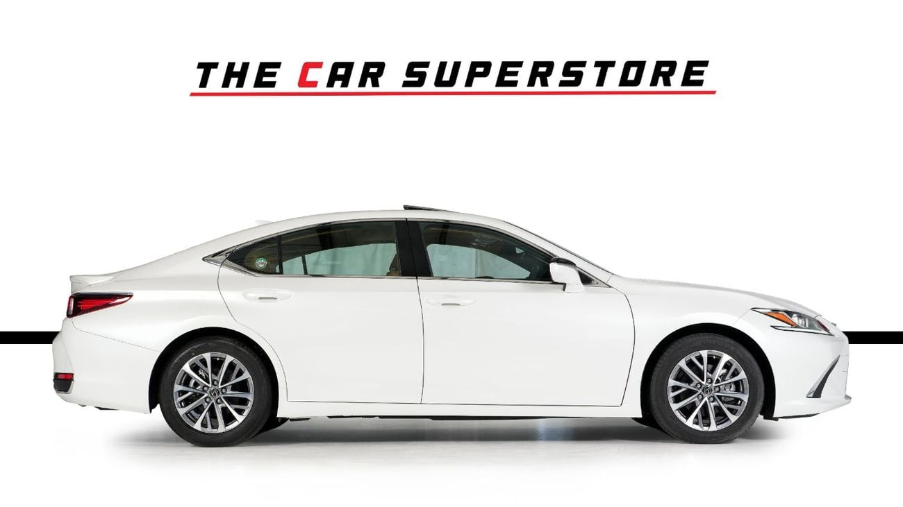 Lexus ES300h GCC- warranty valid till December 2028