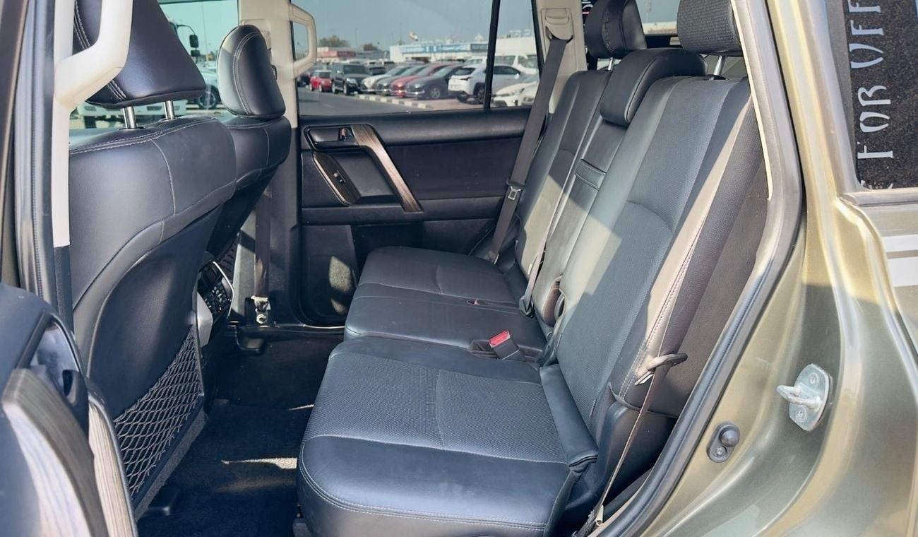 Toyota Prado PREMIUM BULL BAR | ROOF RACK WITH SIDE LADDERS | RHD | 2016 | 2.8L DIESEL ENGINE | (AT) | REAR VIEW