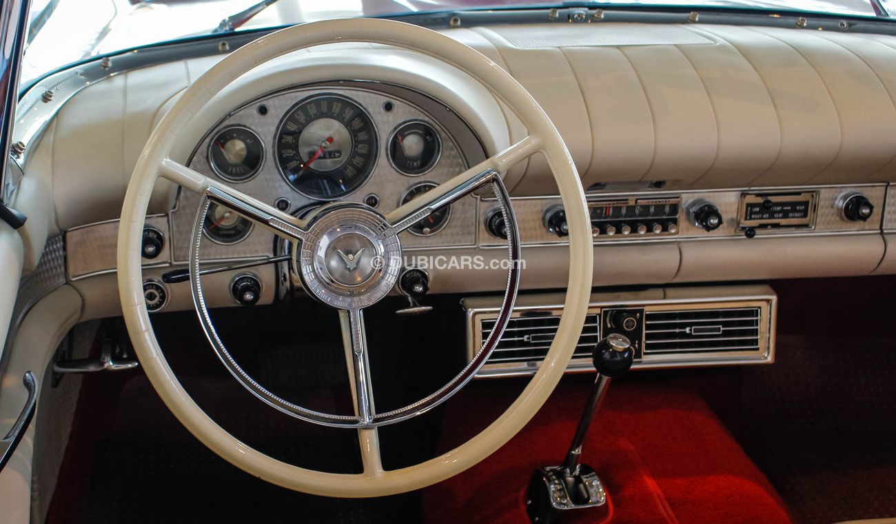 Ford Thunderbird