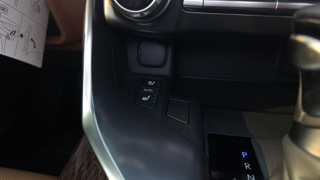 Lexus LX600 SIGNATURE