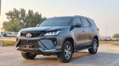 Toyota Fortuner GXR 4.0L (278 HP)