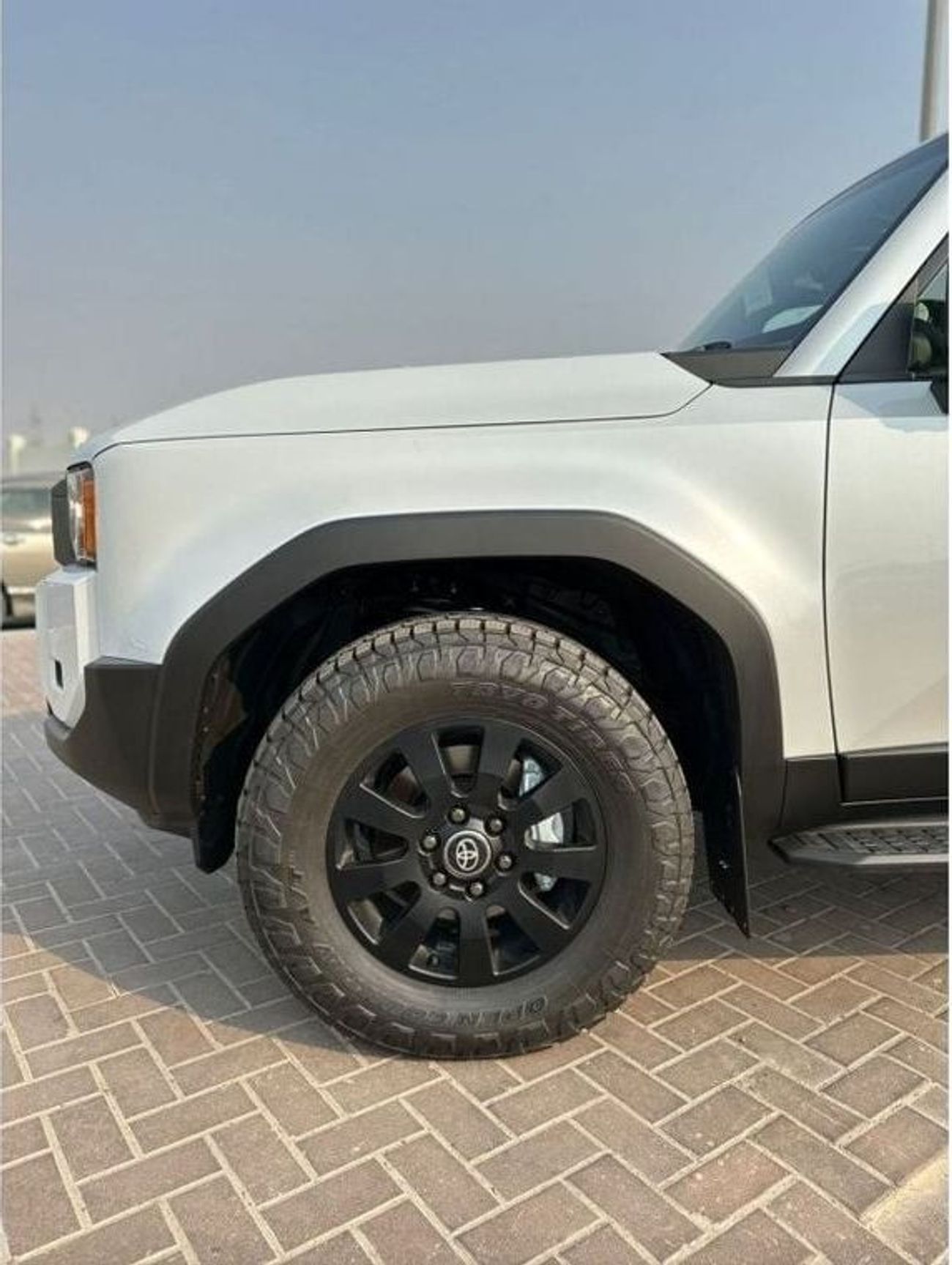 تويوتا برادو Toyota Land Cruiser Prado First Edition 2.4L Al-Futtaim specifications