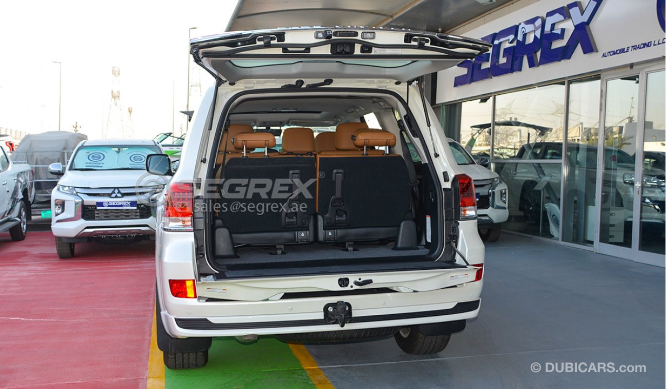 Toyota Land Cruiser 2021 4.0L Petrol, GXR Grand Touring, Black inside Brown available