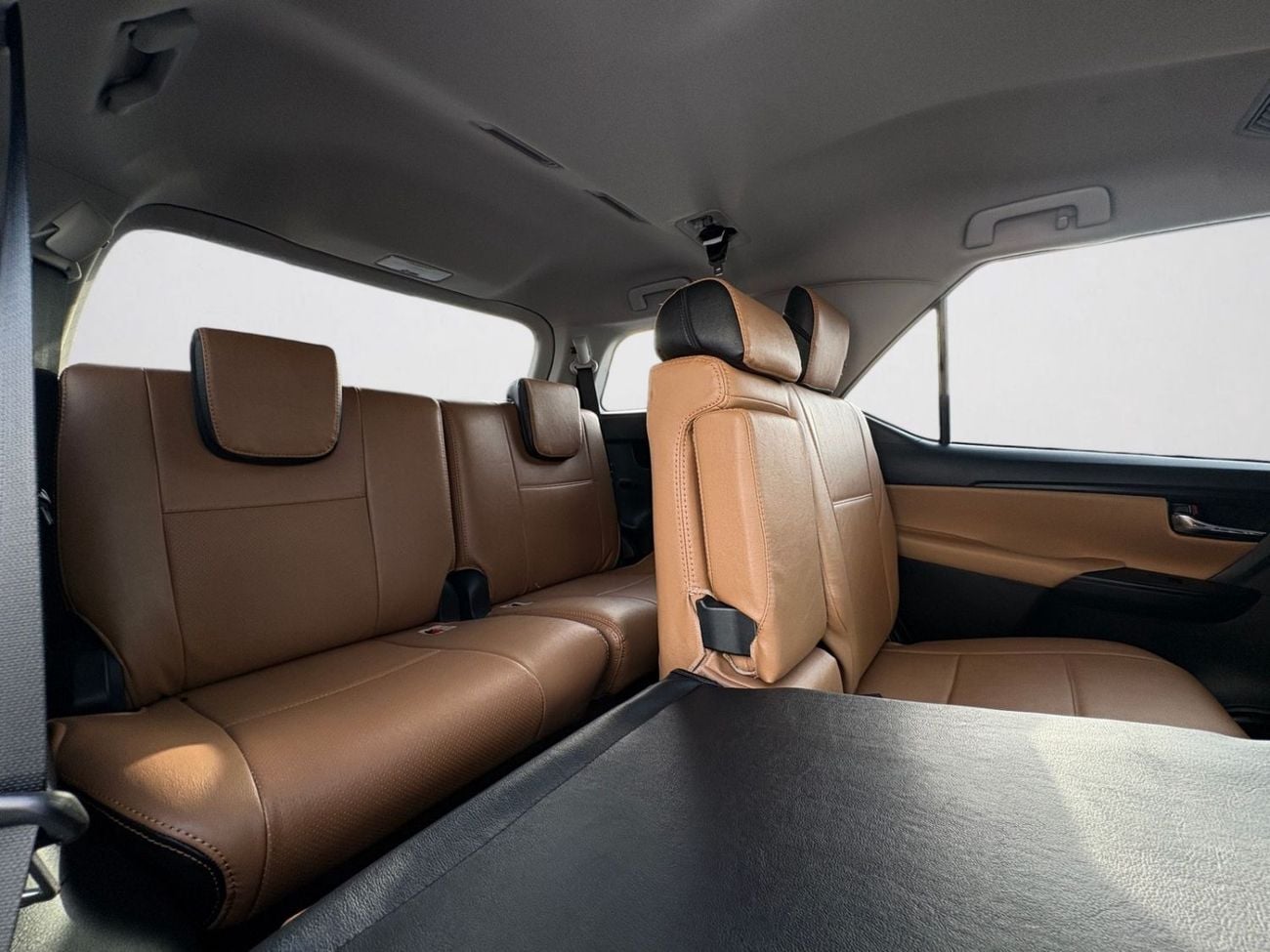 تويوتا فورتونر AED 1,840 P.M | 0% DOWN PAYMENT | TOYOTA FORTUNER EXR | WARRANTY & FULL SERVICE HISTORY | 2025 | GCC