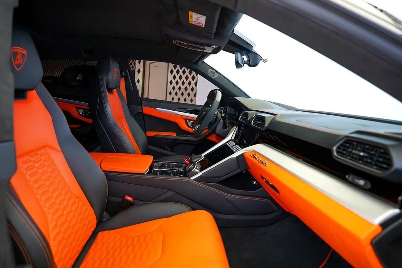 لامبورغيني اوروس STD 4.0T V8