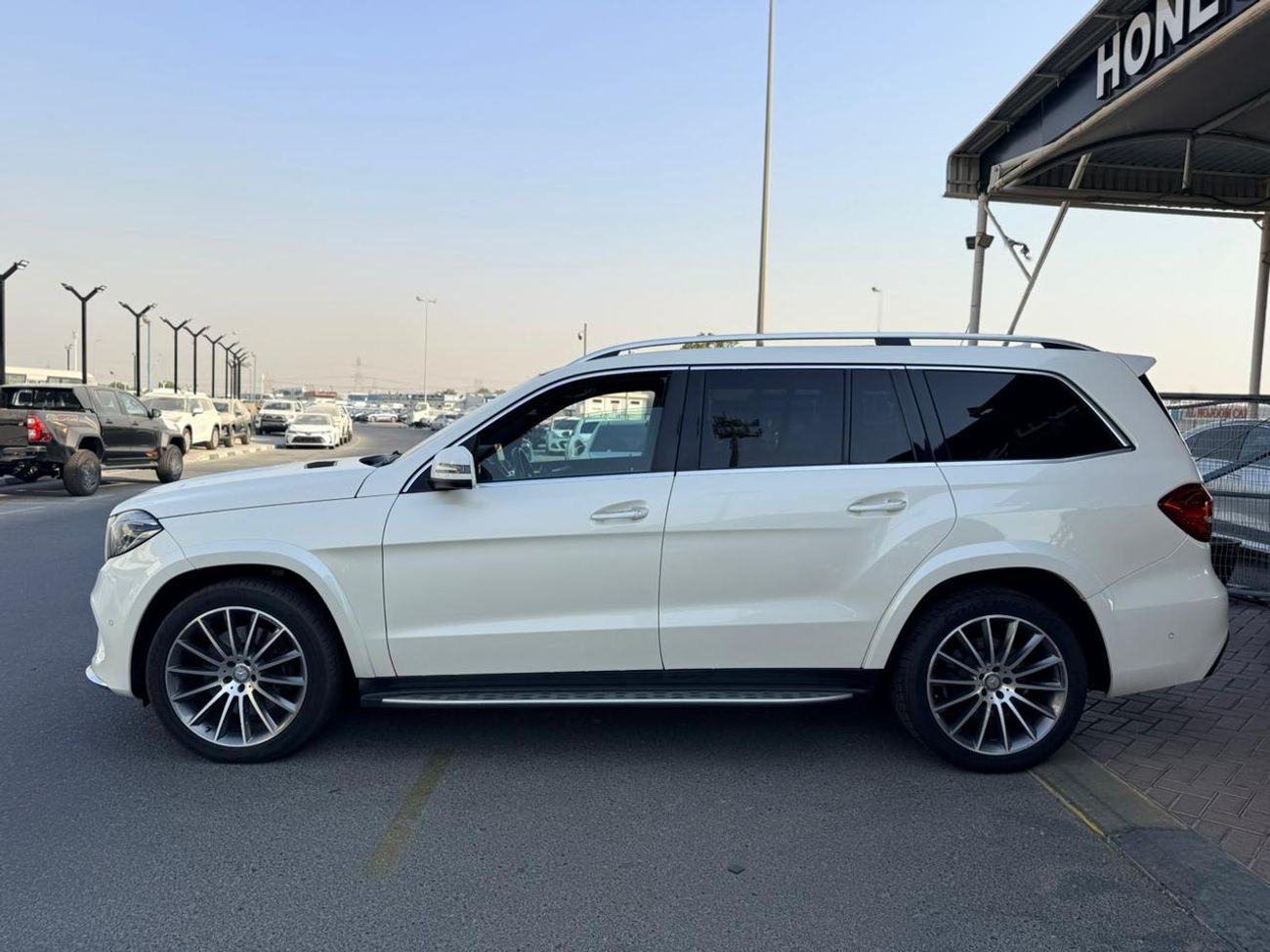 Mercedes-Benz GLS 550