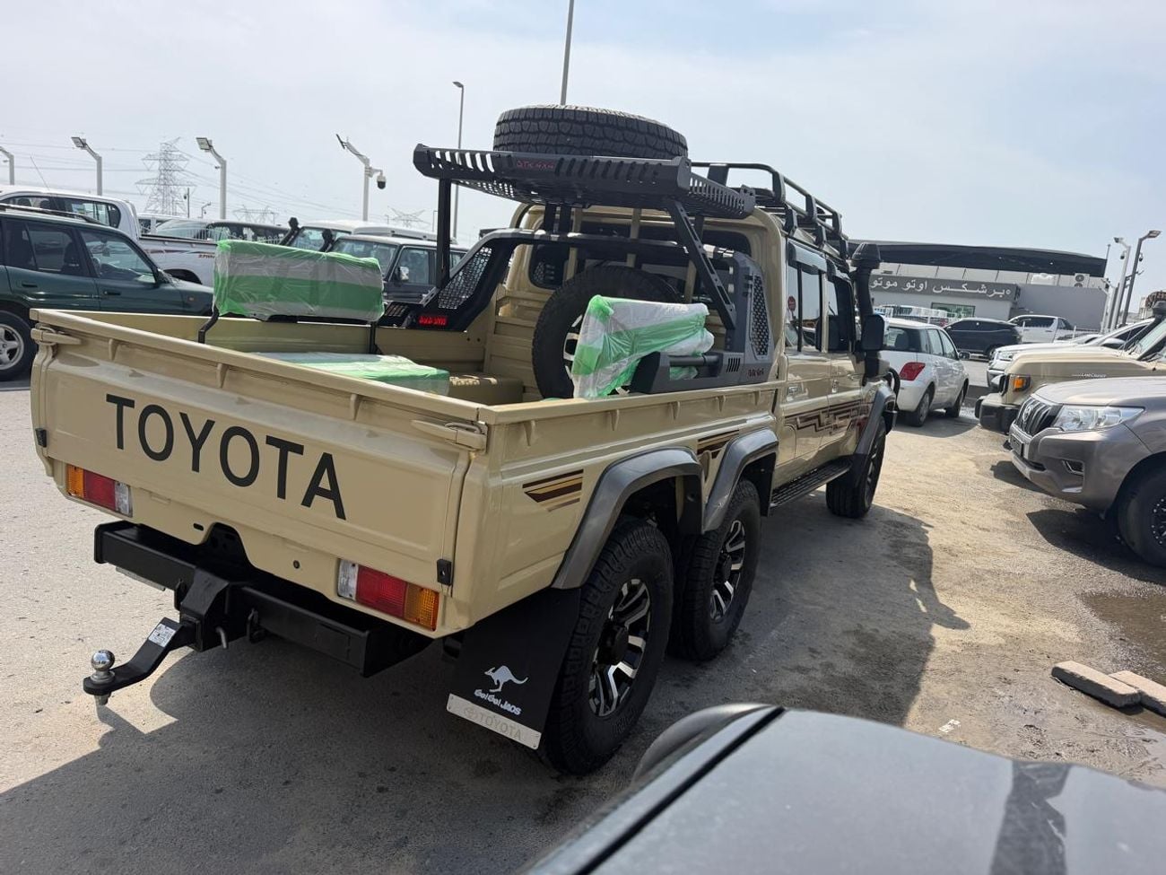 Toyota Land Cruiser 70 Toyota pickup 70 series RHD diesel golden colour