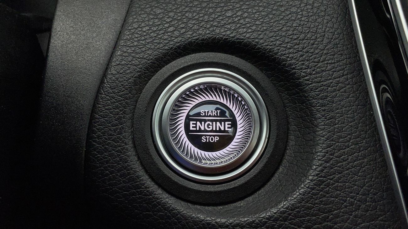 Mercedes-Benz C 200 COUPE AMG 2 | Zero Down Payment | Free Home Test Drive