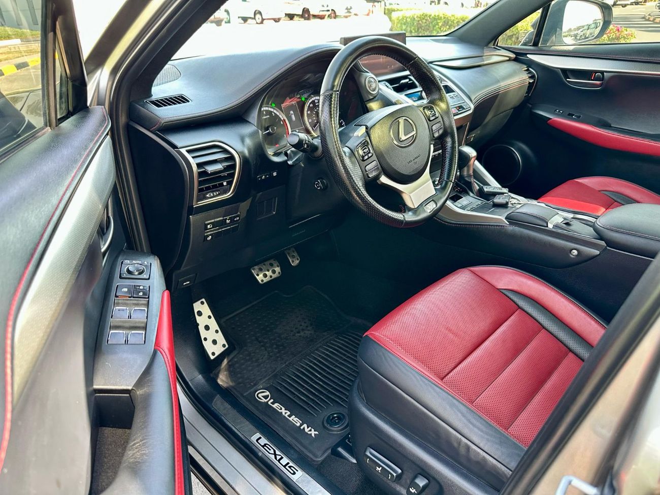 Lexus NX300 F Sport 2.0L