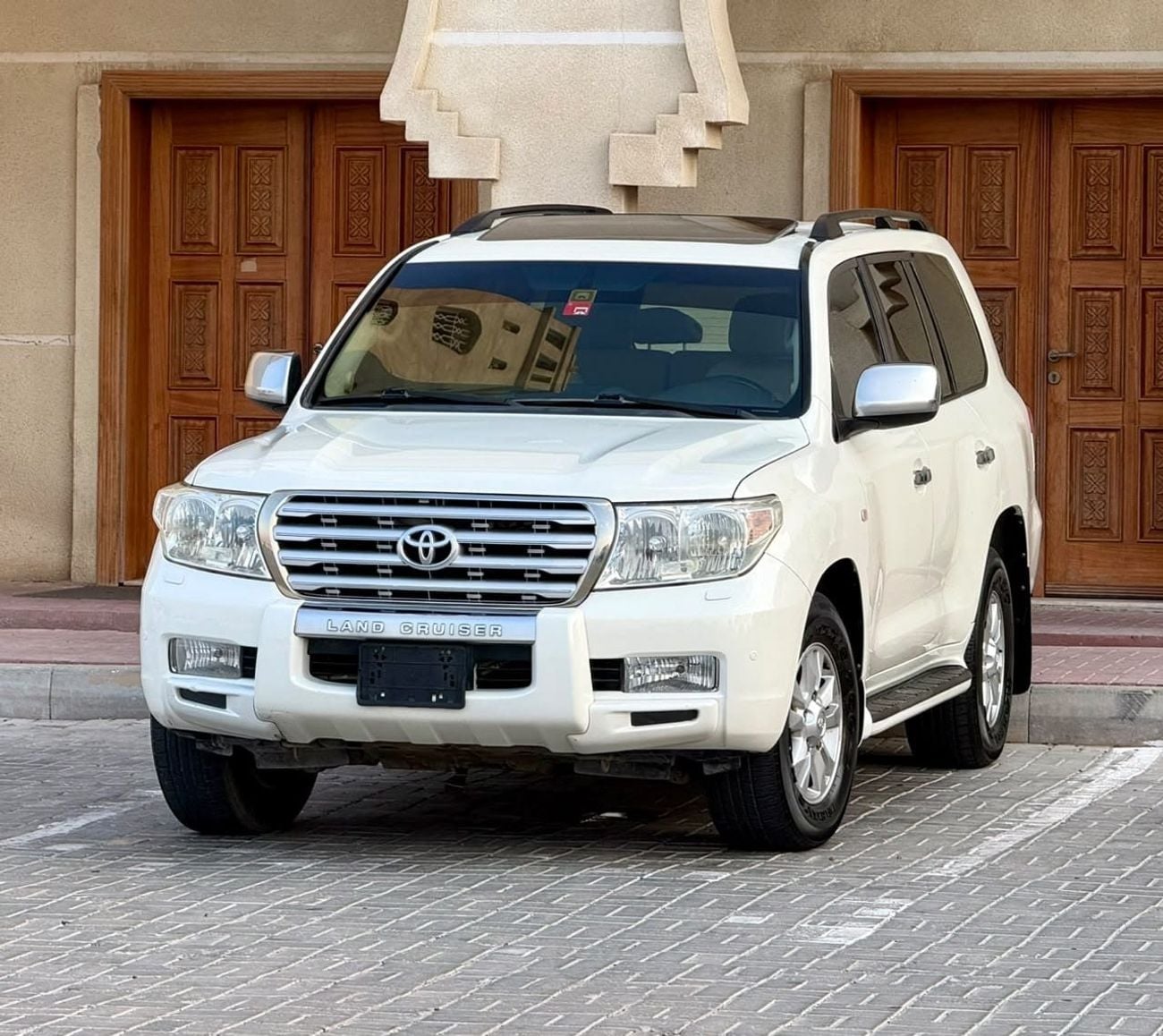 Toyota Land Cruiser VXR
