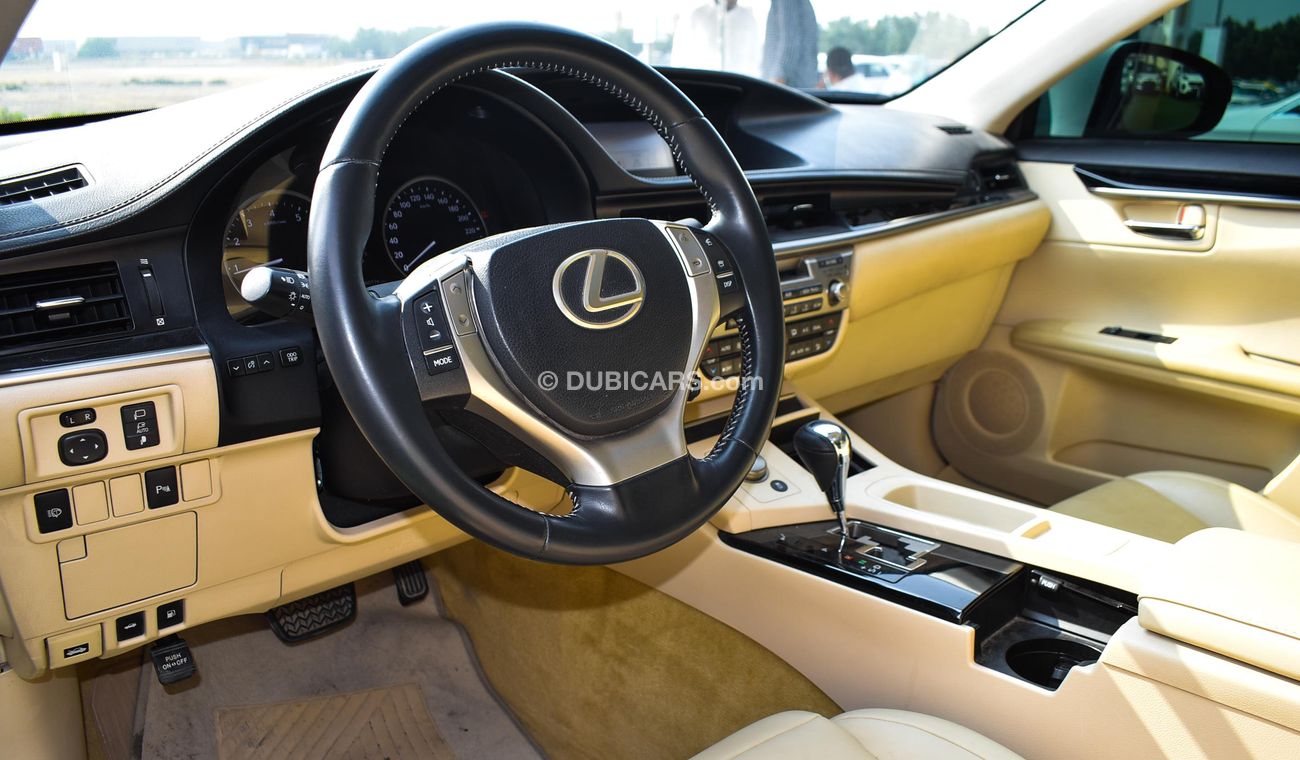 Lexus ES250