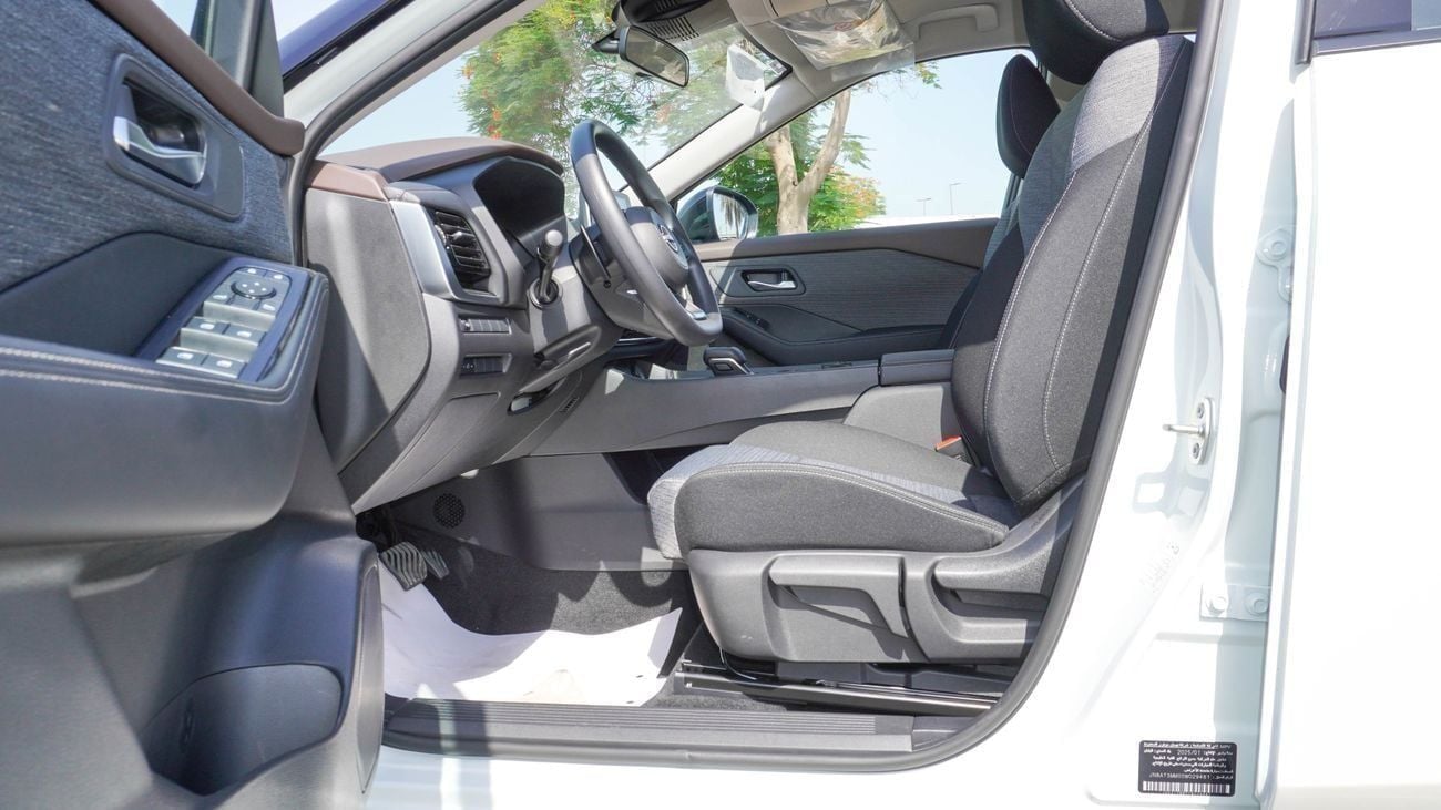 Nissan XTrail S 2.5L (169 HP) FWD (7 Seater)