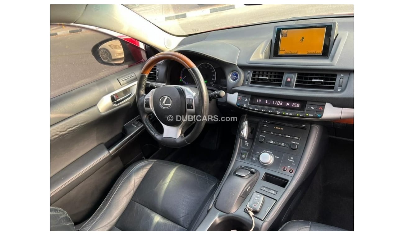Lexus CT 200h 2011 Lexus CT 200H Hybrid Full Option Very Well Maintained Vehicle