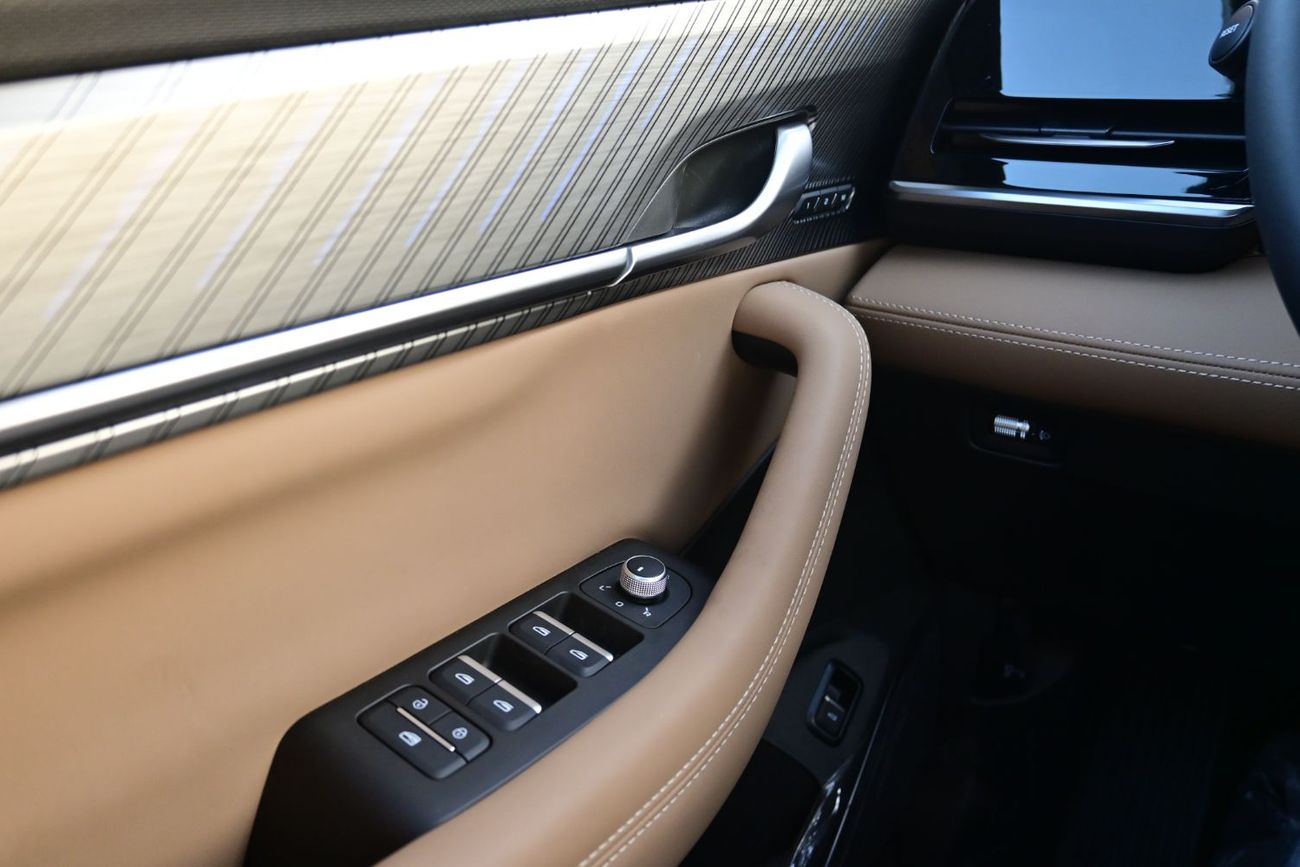 رينو كوليوس Renault Koleos 2.0L Turbo, 4WD Petrol, 8 Speed Automatic, Model 2025 Color Black