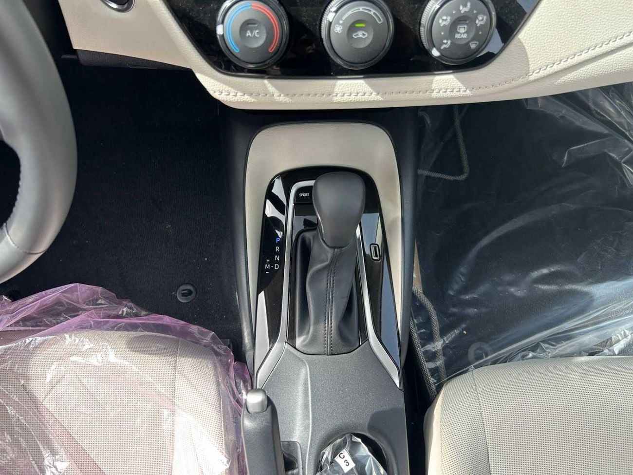 Toyota Corolla 2025 TOYOTA COROLLA GLI 2.0L GCC BRAND NEW 0KM