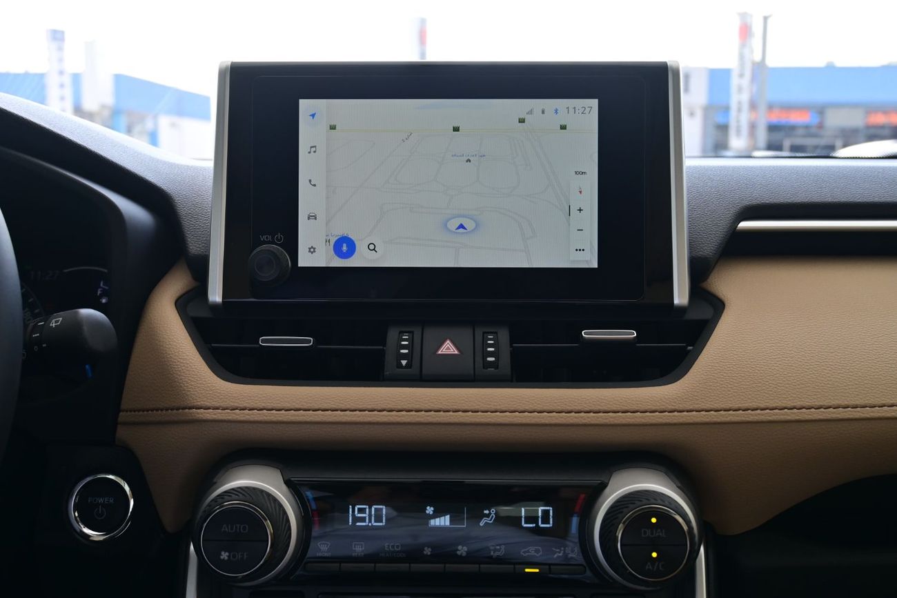 تويوتا راف ٤ Toyota RAV4 Limited 2.5L Hybrid AWD, Side Radar, GCC