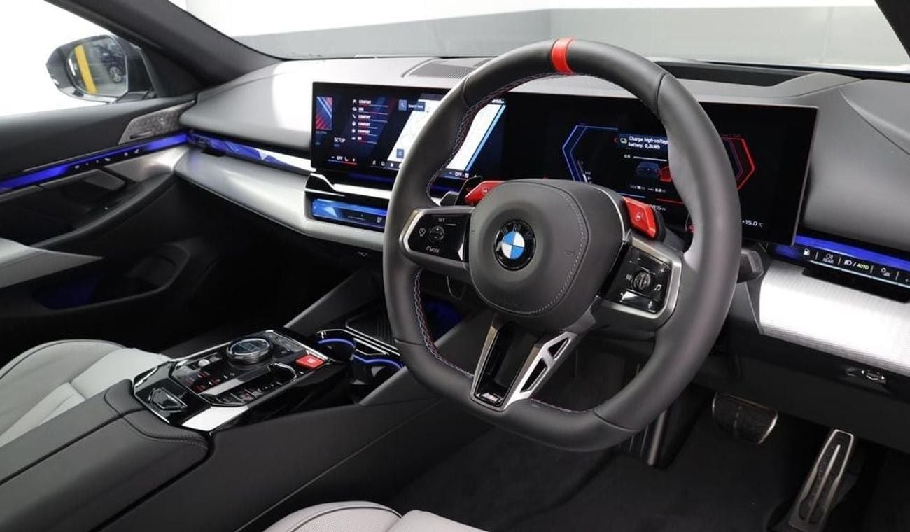 BMW M5 M5 saloon 4.4 4dr RIGHT HAND DRIVE