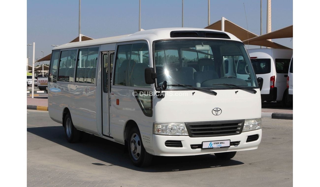 تويوتا كوستر 2015 | COASTER 30 SEATER WITH GCC SPECS AND EXCELLENT CONDITION