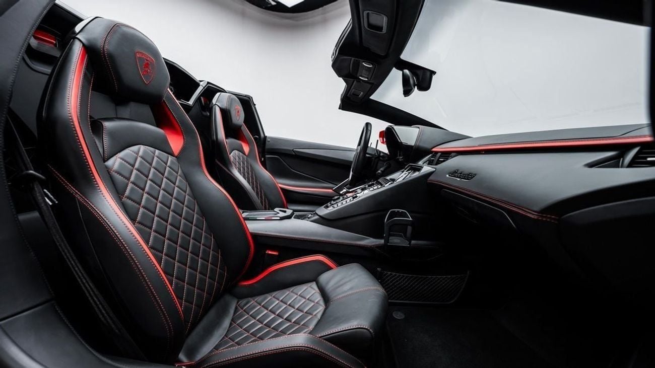 Lamborghini Aventador S Roadster - 2021 - GCC