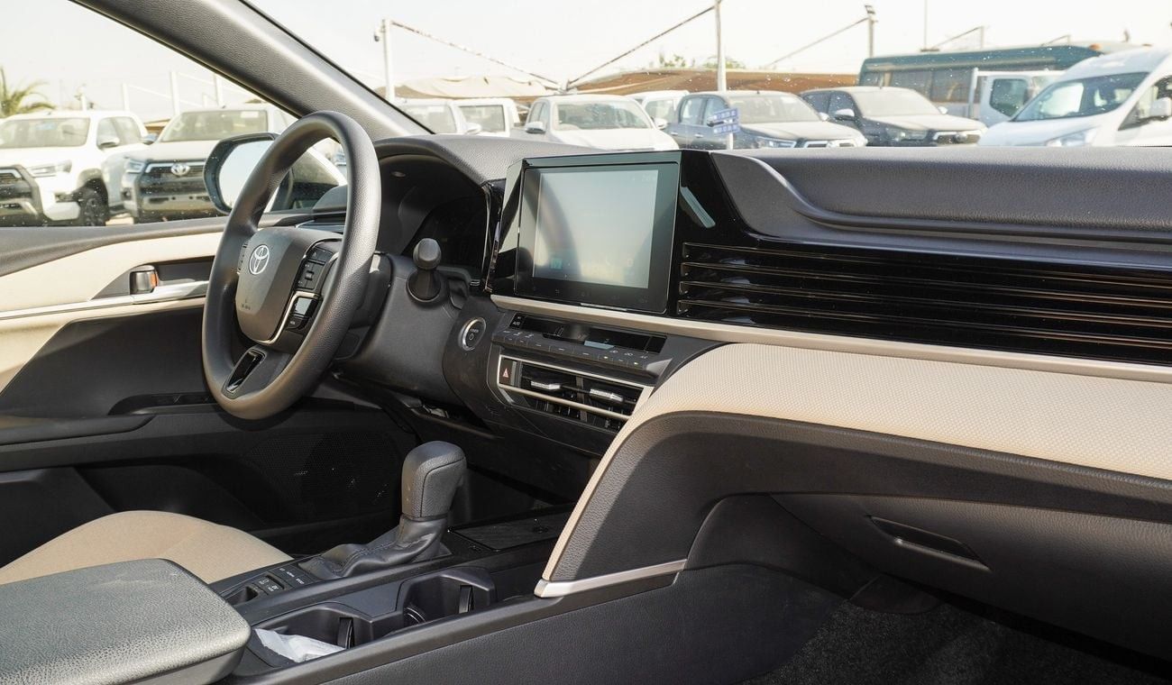 Toyota Camry E  HEV 2.5L HYBRID