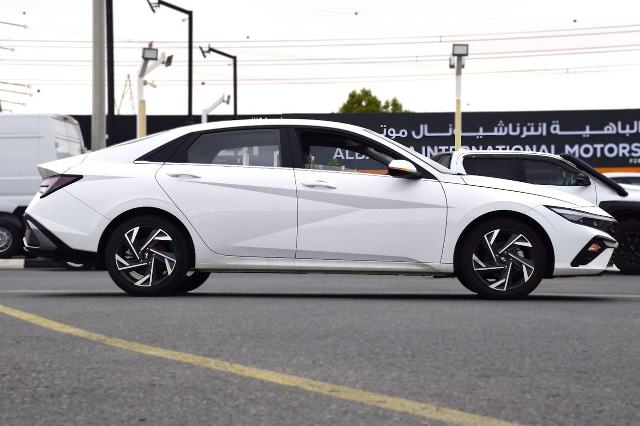 هيونداي إلانترا 