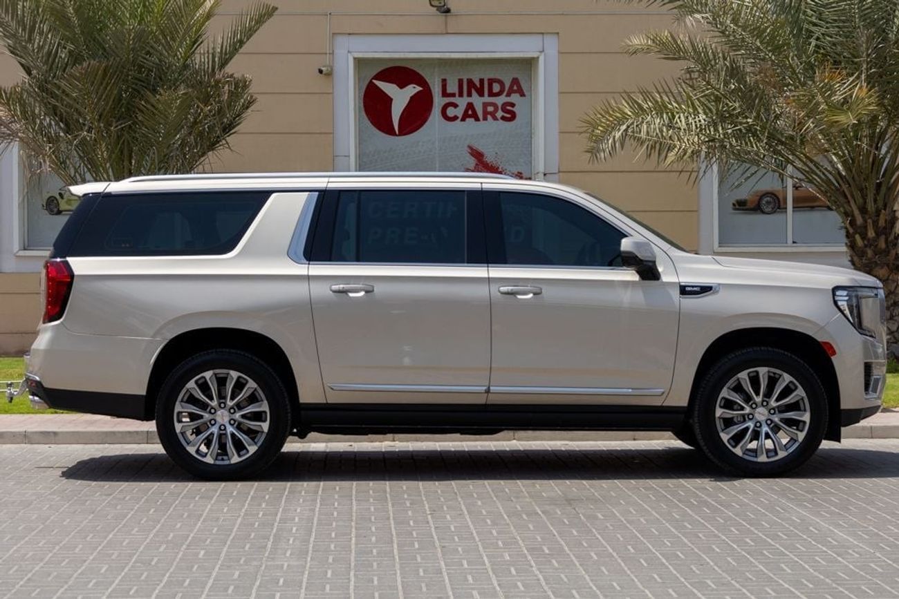 GMC Yukon XL Denali 6.2L (7 Seater)