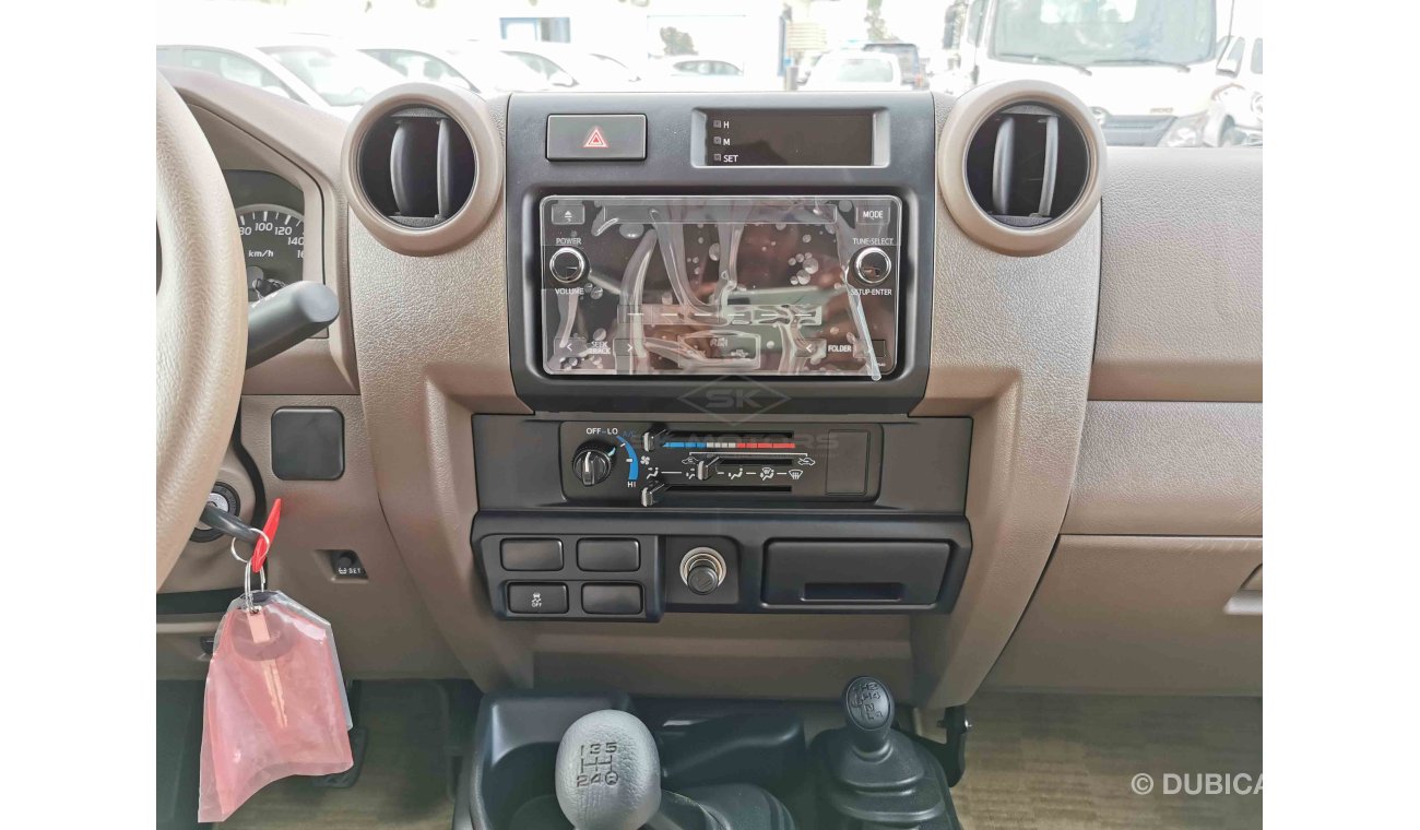 Toyota Land Cruiser Pick Up 4.5L V8 Diesel, 16" Tyre, Front Window Defrost Control, Dual Airbags, Fabric Seats (CODE # LCDC03)